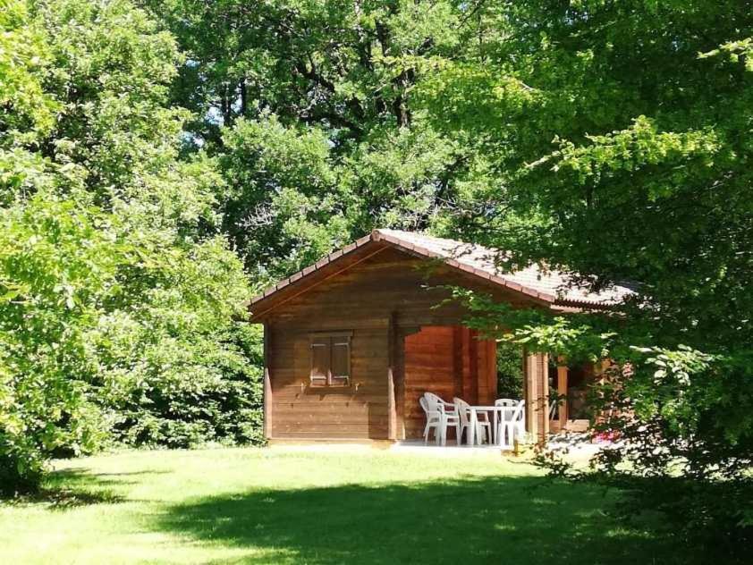 Вилла Le Clos Des Chenes Saint-Genies Экстерьер фото
